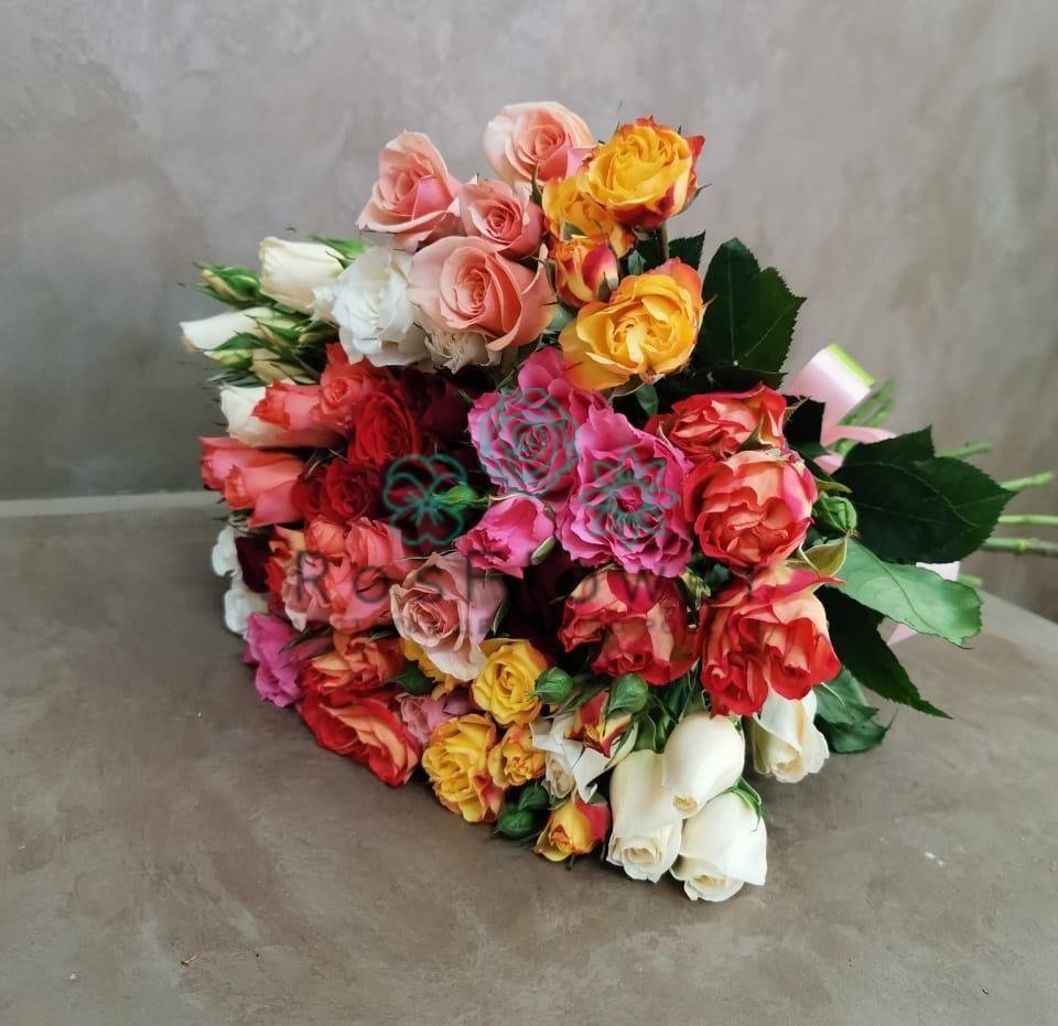 Букет цветов из: Розы в Еткуль