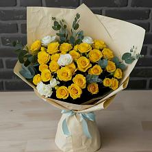 Букет цветов из:  Розы в Еткуль