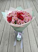 Букет цветов из:  Альстромерии #REPLACE_PRED# Еткуль