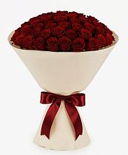 Букет 101 Бордовая роза Блэк Бакарра в Еткуль