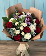 Букет цветов из:  Розы и Альстромерии в Еткуль