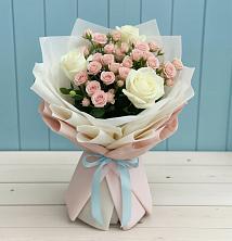 Букет цветов из:  Розы в Еткуль