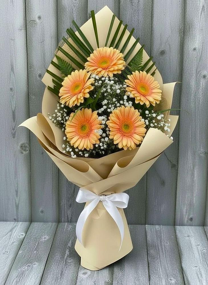 Букет цветов из: Герберы в Еткуль