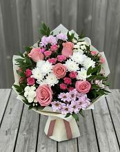 Букет цветов из:  Альстромерии, Гвоздики, Розы и Хризантемы в Еткуль