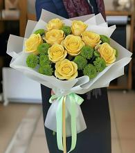 Букет цветов из:  Хризантемы и Розы в Еткуль