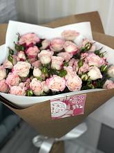 Букет цветов из:  Розы в Еткуль