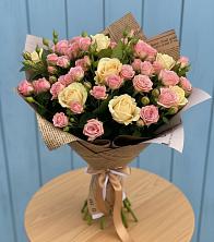 Букет цветов из:  Розы в Еткуль