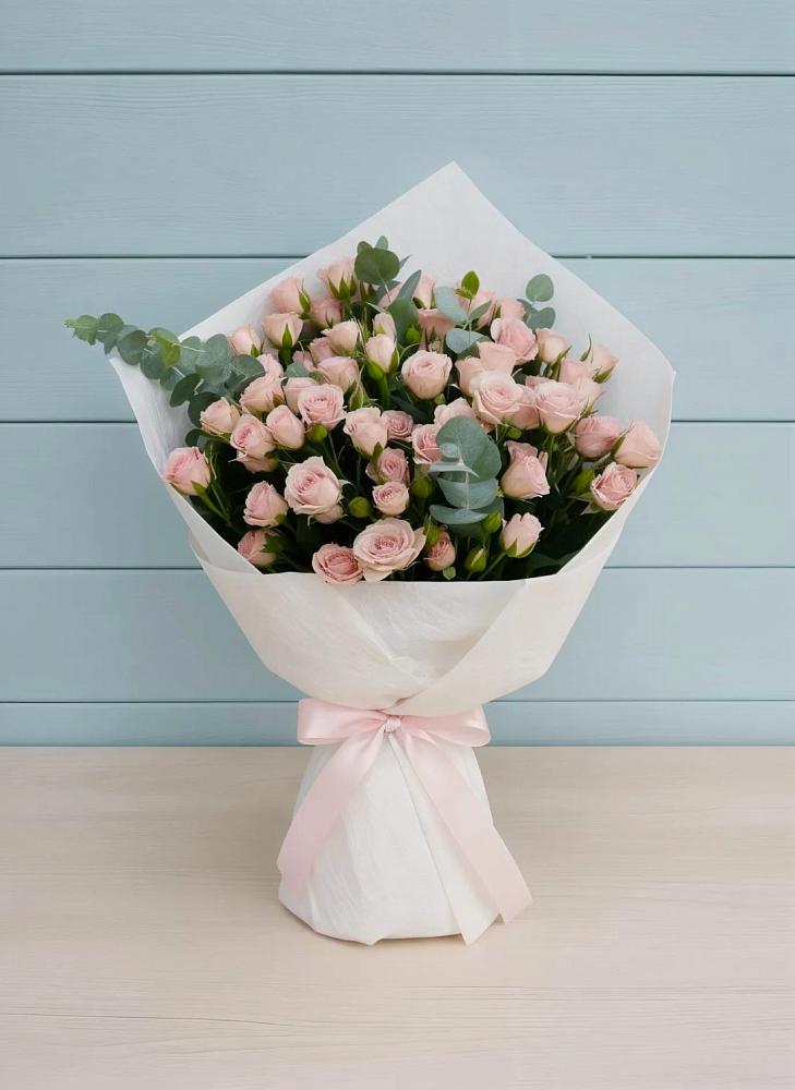 Букет цветов из: Розы в Еткуль