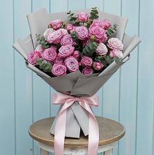 Букет цветов из:  Розы в Еткуль
